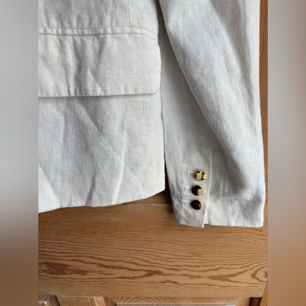 White Linen Blend Tailored Blazer with Gold Buttons | Size 4 - Picture 3 of 10